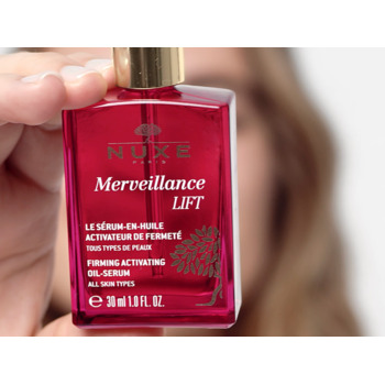 Merveillance Lift Firming Activating Oil-Serum - Pleťové sérum